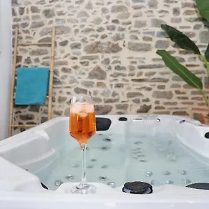 La Douce Nuit Appartement Fougères